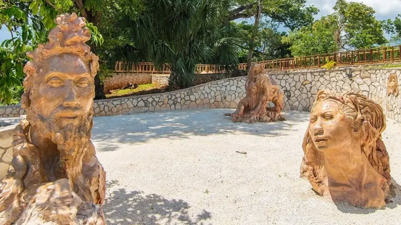 Jamaica Giant Sculpture Park And Art Gallery