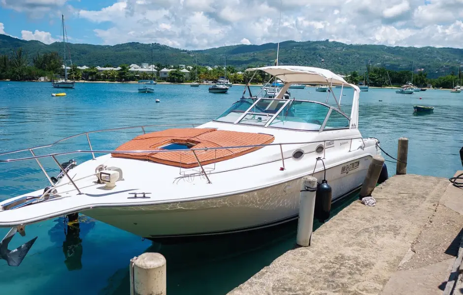 Yacht services in Jamaica